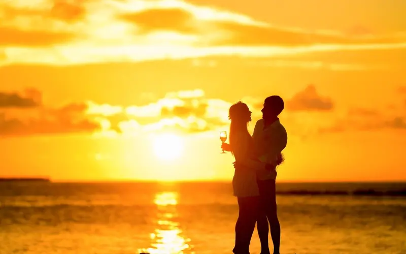 情侣间的浪漫，可以是这样的