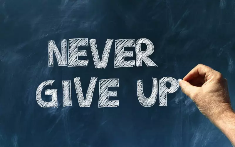 挽回，千万别在最该坚持的时候放弃！