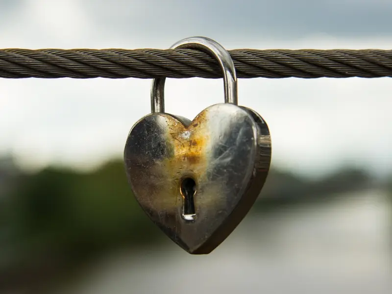 挽回爱情：情感挽回公司教你挽回女友的正确方式