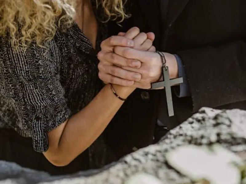 挽回爱情：分手后快速挽回死心女友的三大绝招