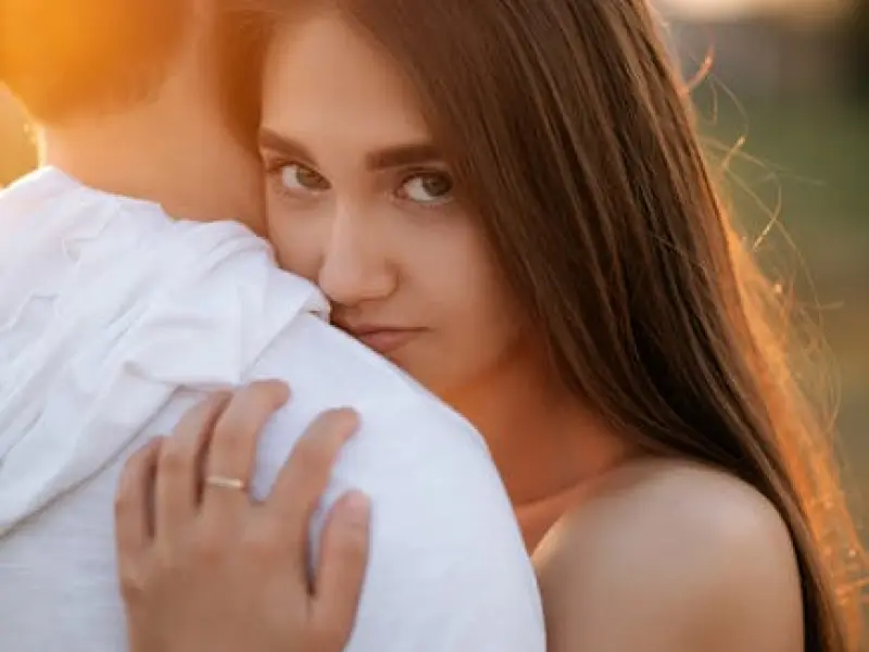 挽回婚姻：教你怎么挽回出轨的丈夫，一步步挽回他的心