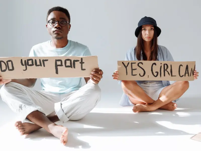 挽回婚姻：这几个是老公想离婚的表现，来看看