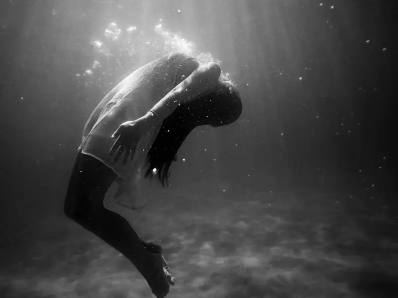 挽回婚姻：离婚后的男女都是怎么相处的？