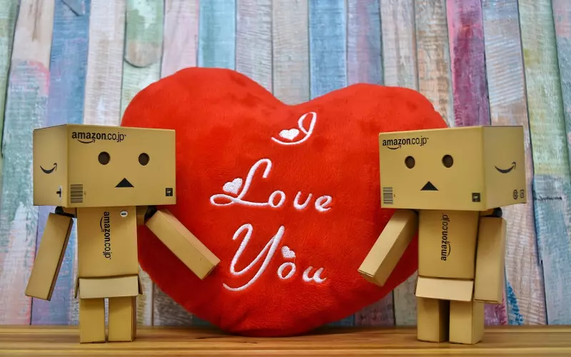 挽回爱情：下跪求原谅被拉黑后还应该挽回吗