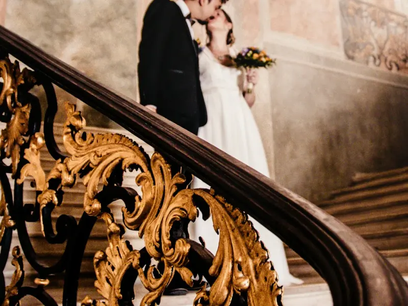 挽回爱情：分手后挽回男友的三个高效方法