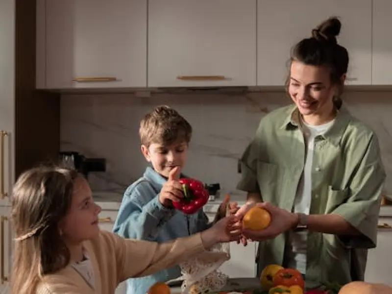 挽回婚姻：第三者闯入婚姻，如何挽回老公