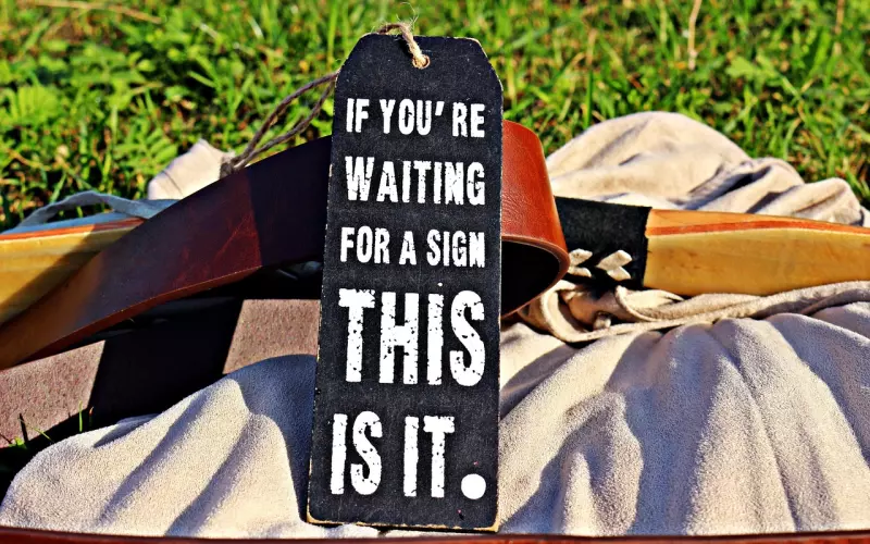 感情中的痛苦和伤感说说 每句话都能让你痛哭的伤感说说