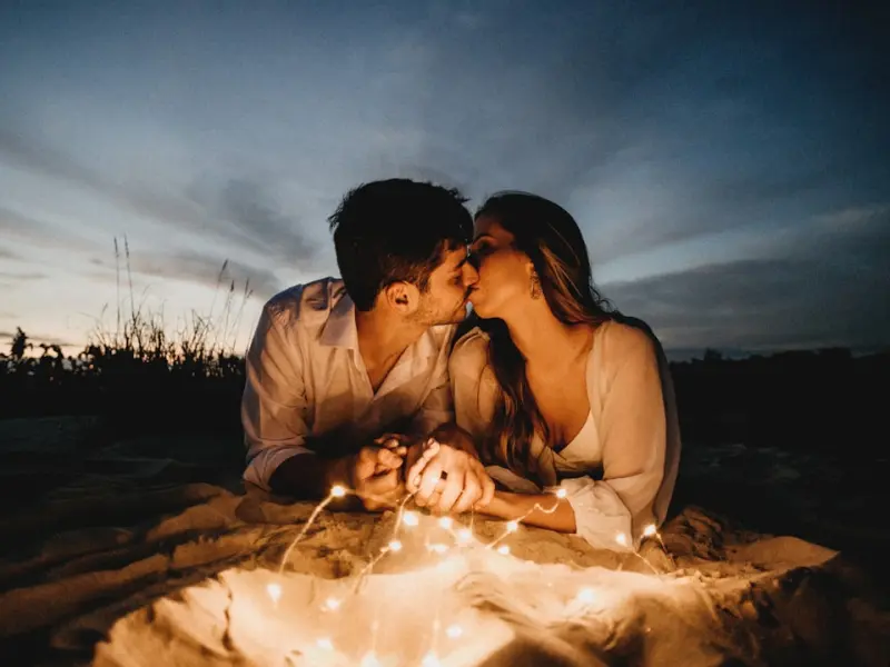 挽回秘籍：和女朋友分手了和舍不得她，怎么样才能挽回她