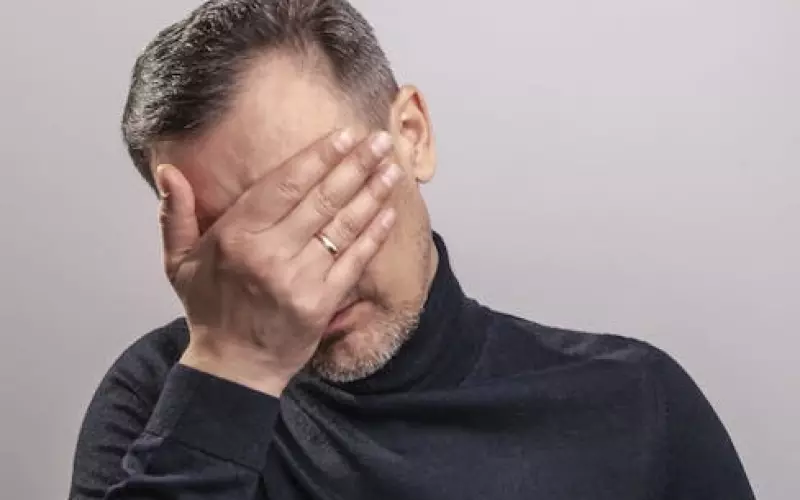 男人出轨后假回归的几种表现(40-50男人精神出轨的表现)