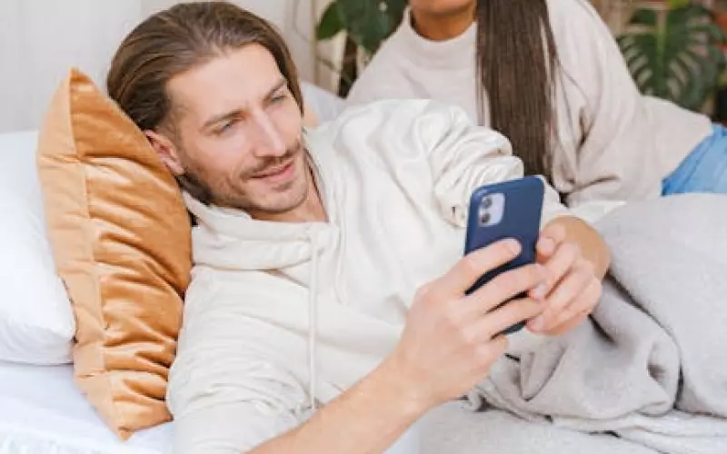 丈夫出轨的几种表现(如果发现老公有出轨的迹象怎么办)