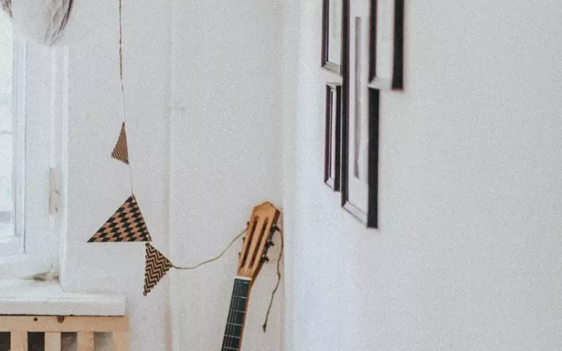 性爱音乐推荐：房间里调情的催情音乐