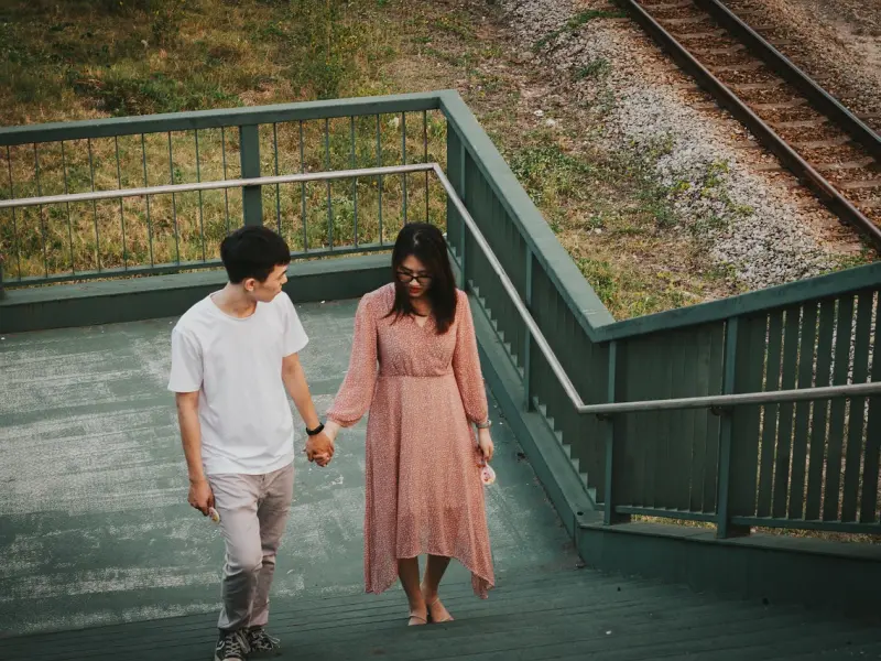 性|爱爱时亲吻这里让她瞬间欲火难耐