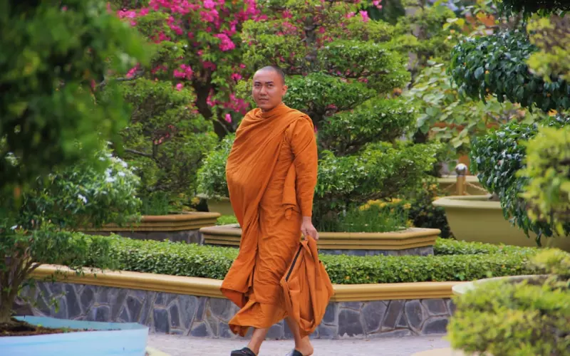 泰国佛教师傅分享之-龙婆绝(Luang Phor Jeud Wat Podetisette)