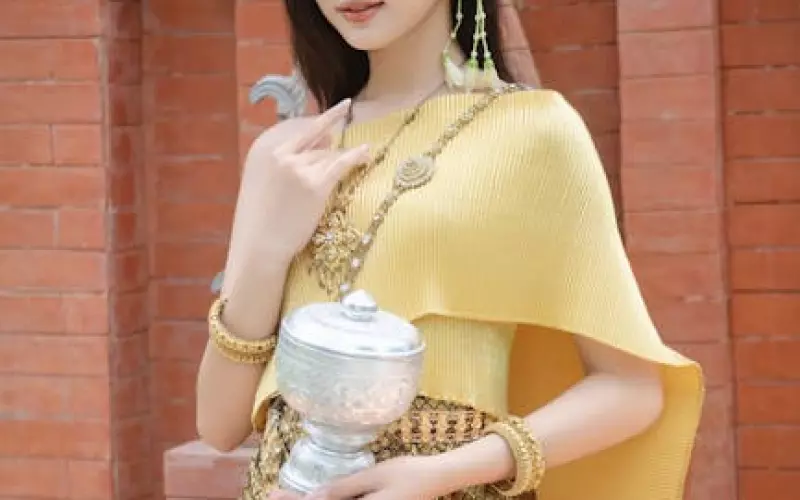 泰国佛教师傅分享之-龙婆不(Luang Phor Phuak Wat Kingkaew)