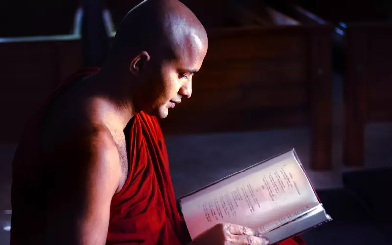 泰国佛教师傅分享之-阿赞力矿