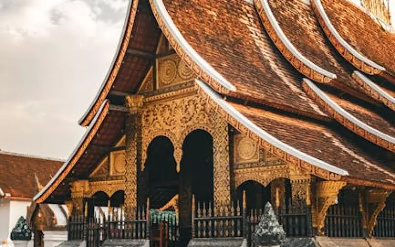 泰国佛教师傅分享之-龙婆Noi(Luang Por Noi Wat Sri Sa Thong)