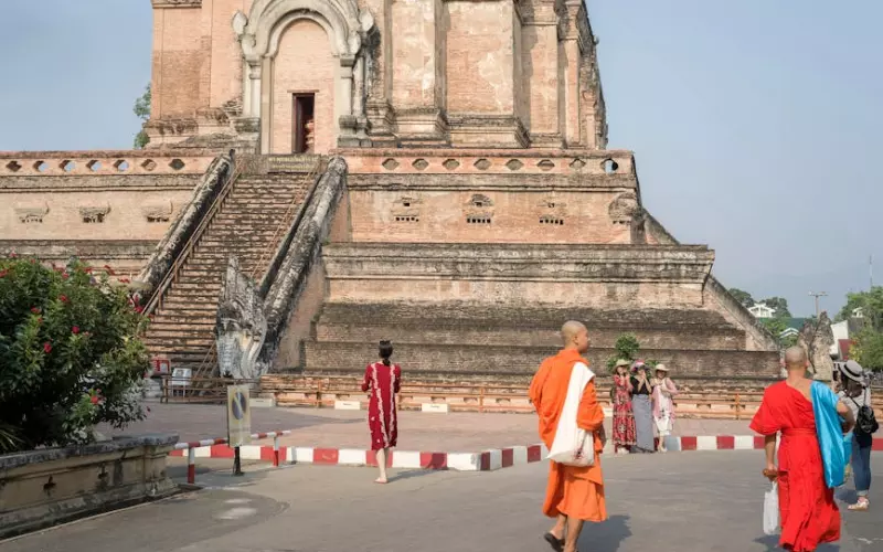 泰国佛教师傅分享之-龙婆本(Luang Phor Pern Wat Bangphra)