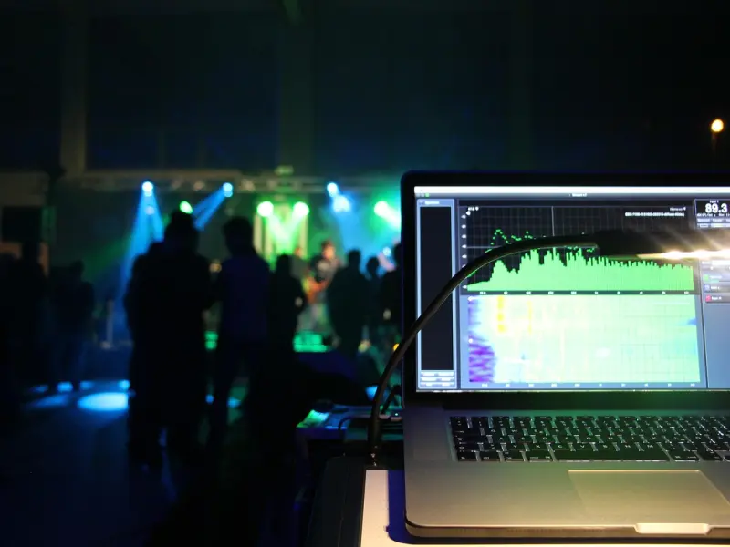 她男朋友好多，情商好高啊!