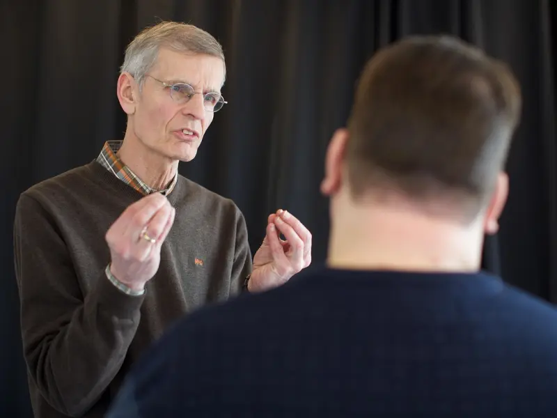 出轨的婚姻要不要离婚？情感咨询师告诉你