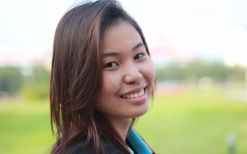 分手后要不要和前任联系？