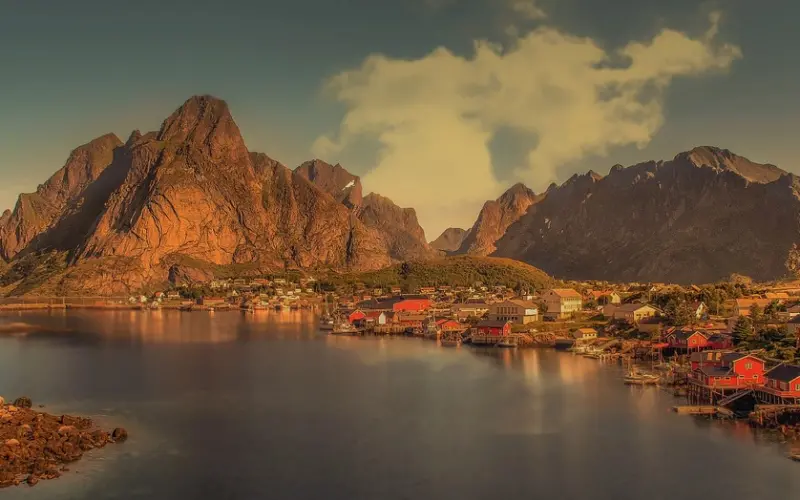 遇到喜欢的男生该不该主动出击？