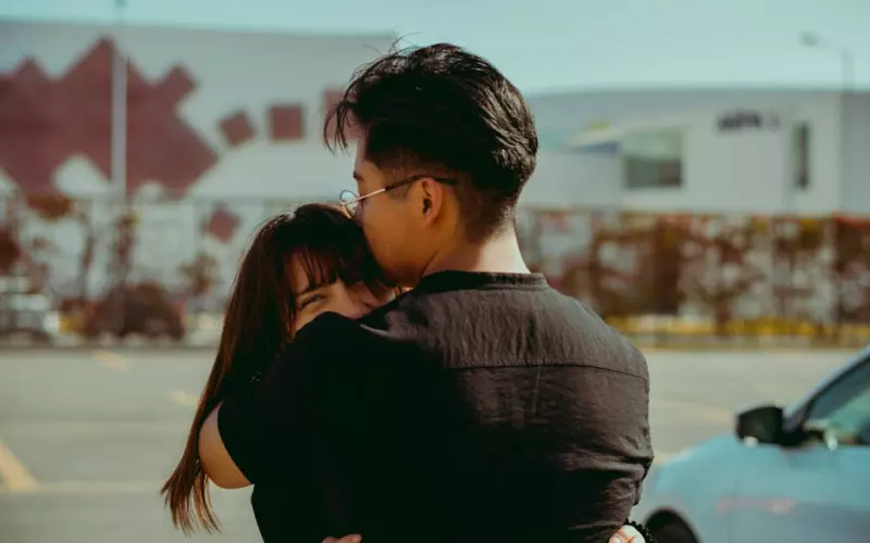 前男友还爱你的表现