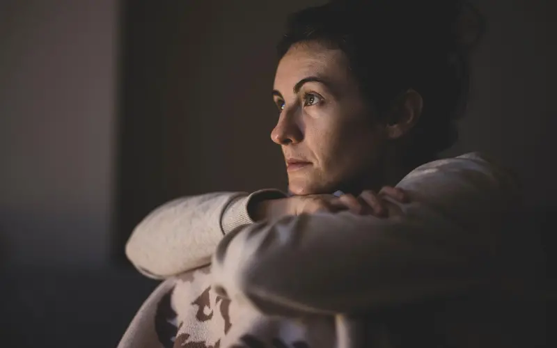 【单身故事】屏幕外的90后网络女主播