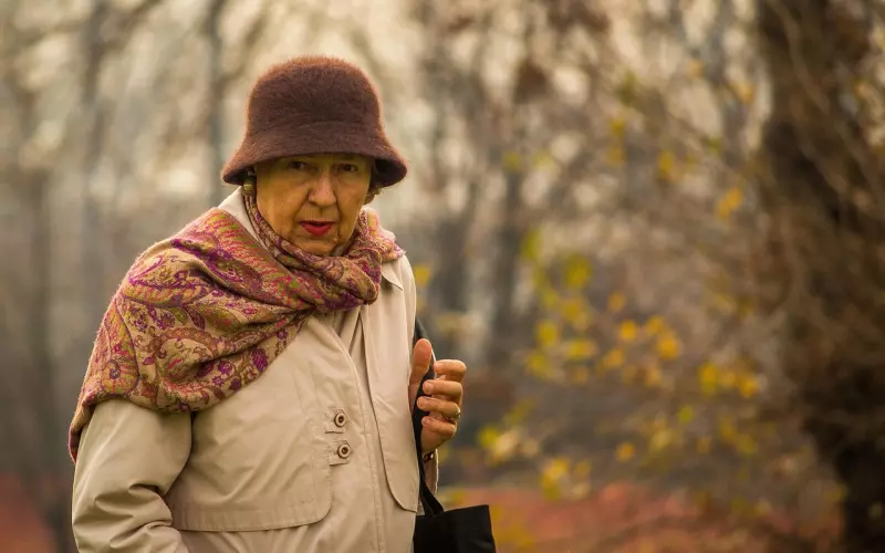 一位花上百万美容的女人讲给女性的六句话，很毒很深刻！