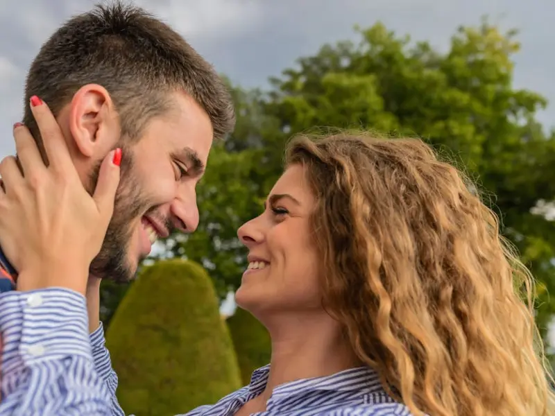 平淡婚姻挽回小策略，5个妙招帮你挽救日渐平淡的婚姻！