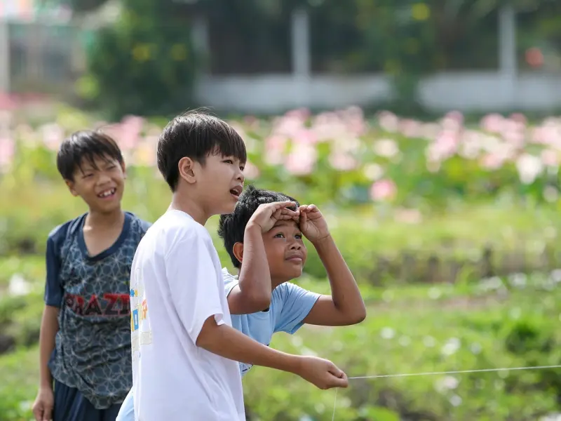 有的朋友总是说男友不愿意为他改变，她觉得心寒——爱情，请小心轻放