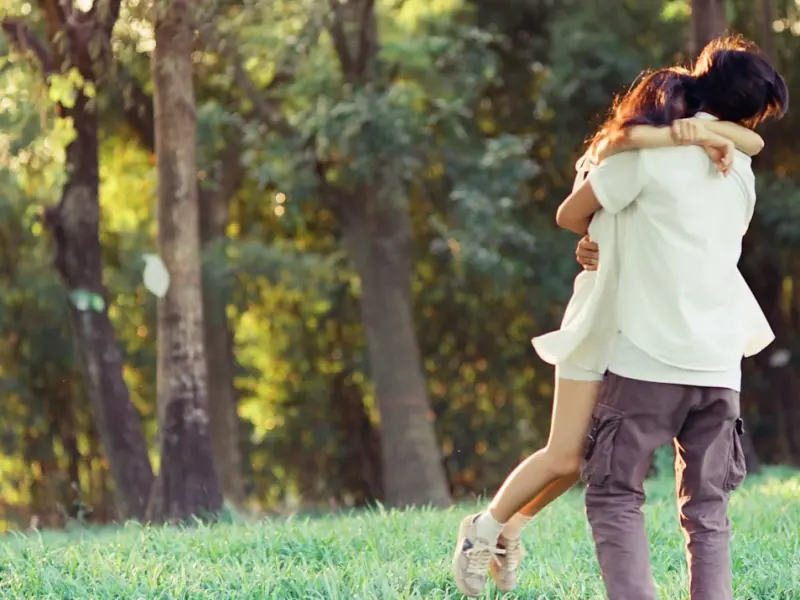 怎么挽回女友的策略：学会这三招挽回女友的心，让你轻松复合