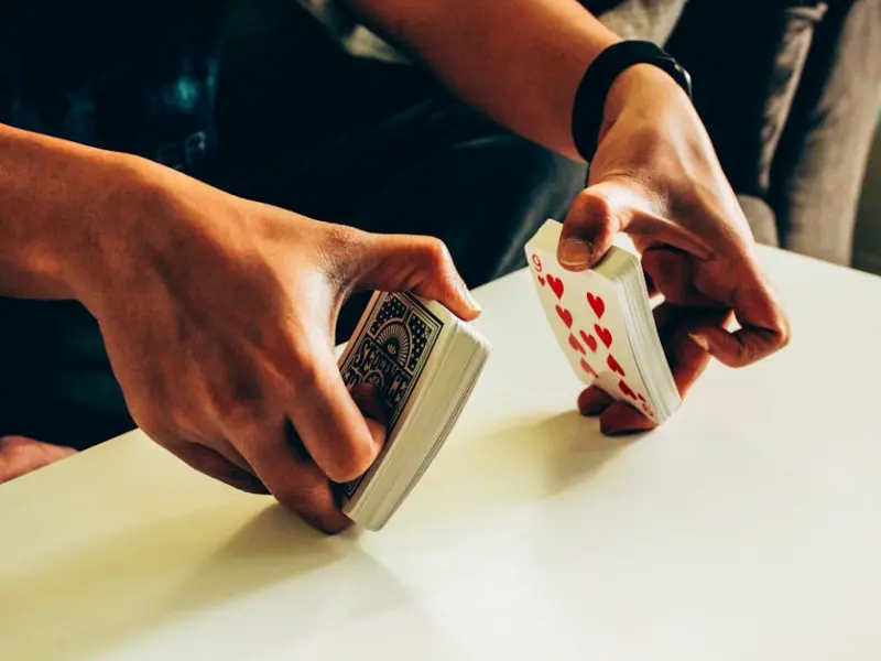 成功挽回婚姻的策略：教你经营维护婚姻的技巧，守护住自己的底牌