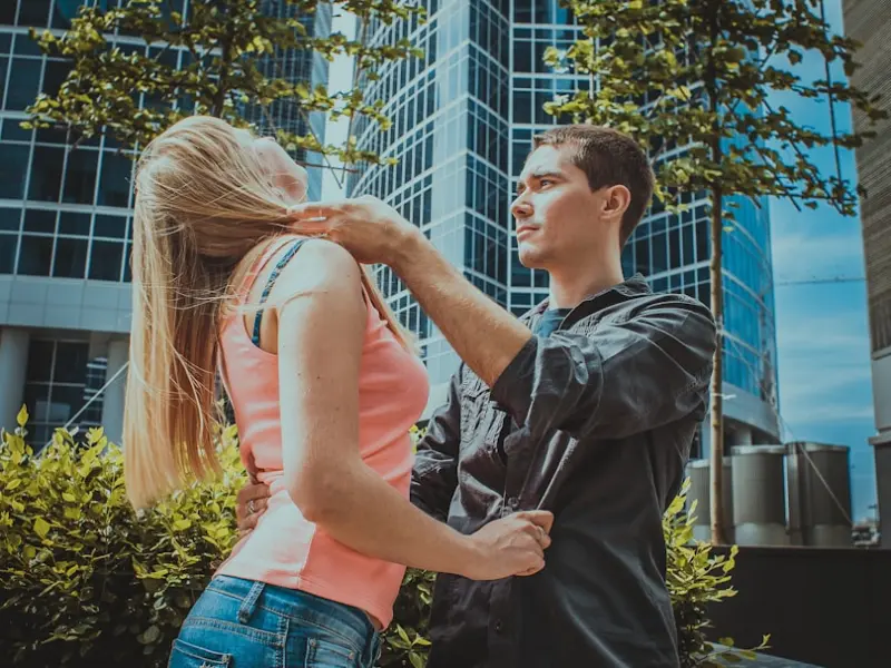 挽回女友的策略：挽回女友的话应该怎么说？如何挽回女友的心