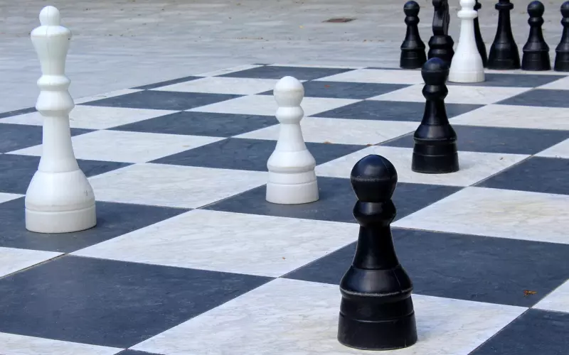 挽回男友策略：教你高效快速挽回分手男友的策略，挽回不愁