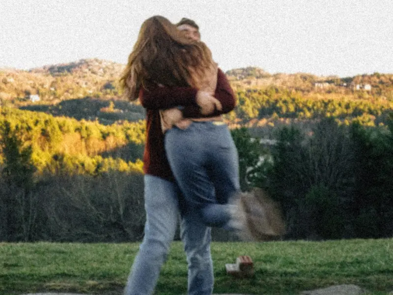 挽回男友的策略：分手后舍不得男友，不如这样做挽回