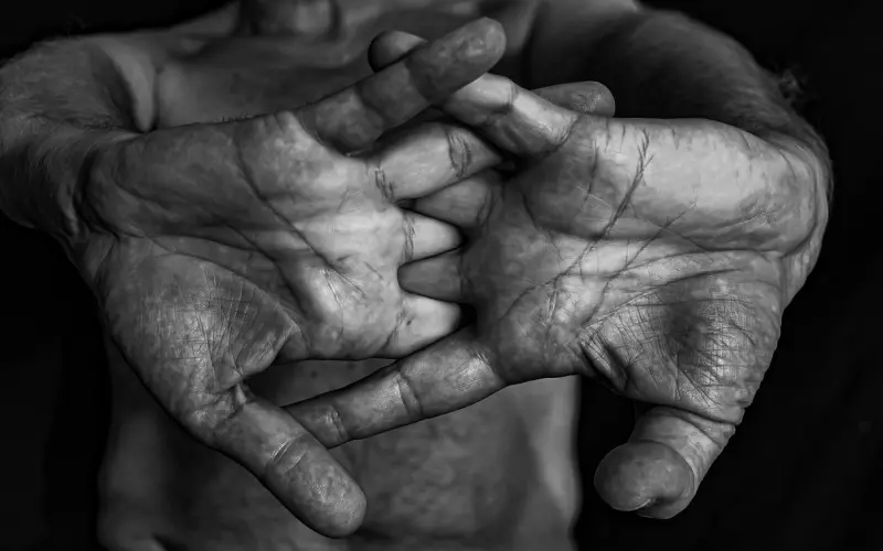 挽回男友攻略：男人在等你挽回的暗示