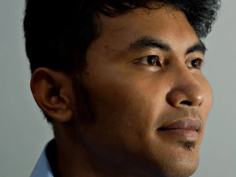 分手后成功挽回金牛男: 你那么棒，不要毁在爱情上