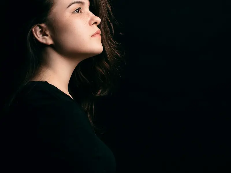 教你5个聊天技巧，女孩忍不住主动找你聊！