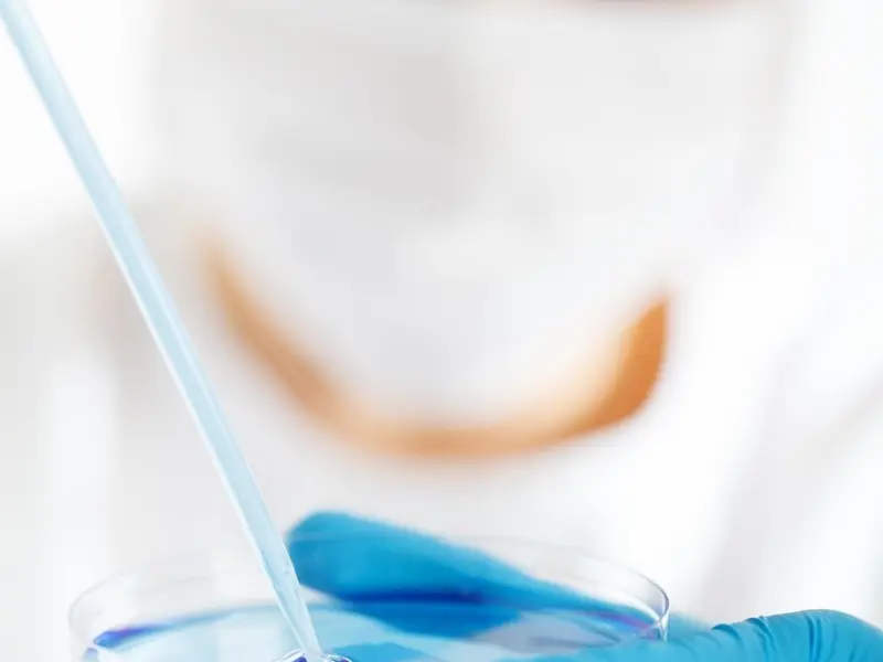 挽回调解婚姻感情咨询专家崔永福老师说：即便是再不如意，也要给自己情人节快乐！因为当你自己都觉得不配得的话，那别人更不会给你想要的