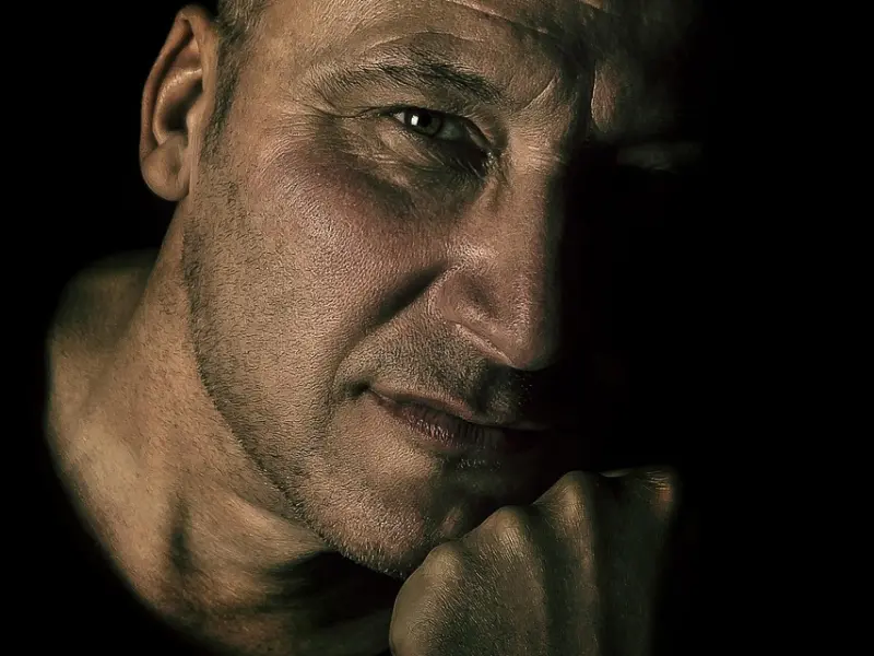 青岛合睦源婚姻感情咨询工作室崔永福老师在线一对一为您解决婚姻感情夫妻关系问题咨询，婆媳问题咨询，恋爱挽回分手男友咨询。