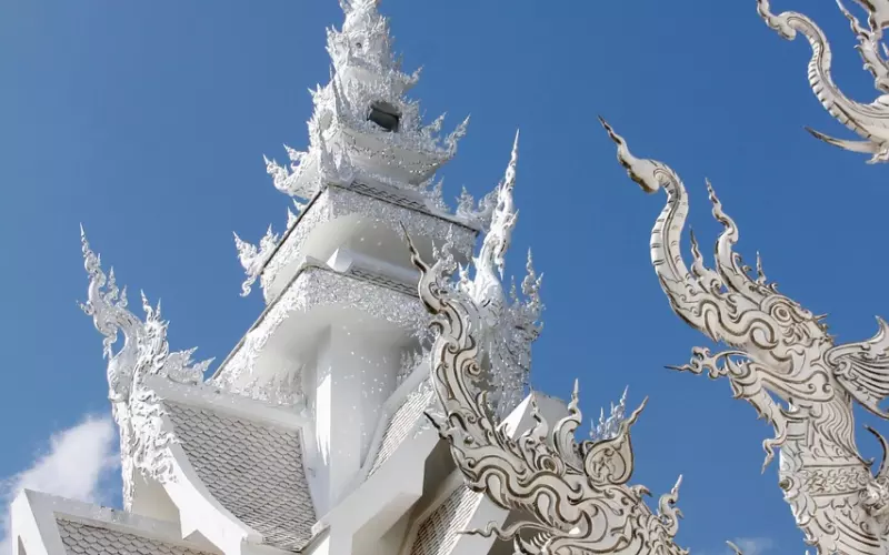 你所不知道的寺庙系列之泰国Wat Rong Suea Ten蓝庙