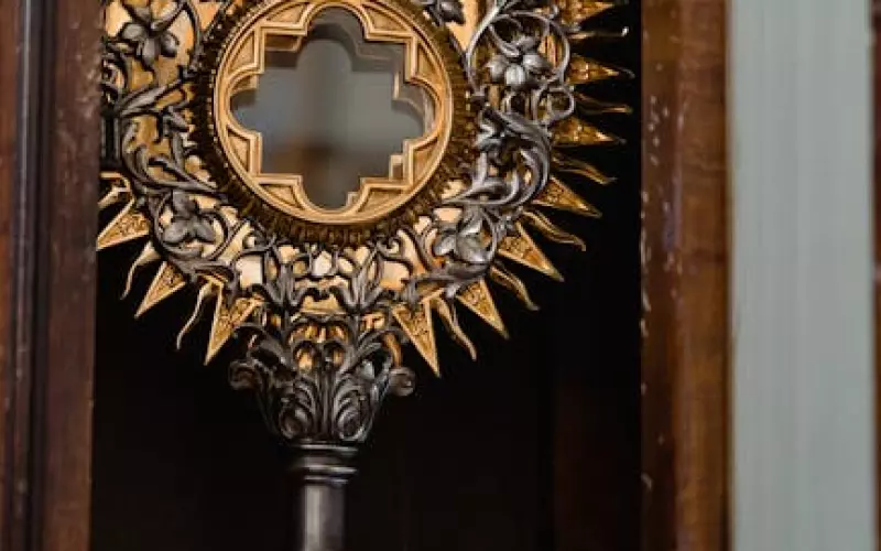 泰国佛教圣物之-必打(Phra Pitda)