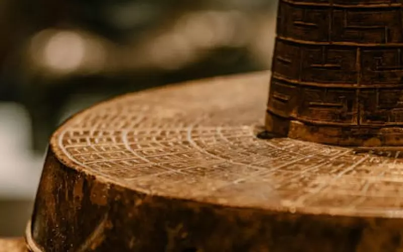 泰国佛教圣物之-光辉佛(Phra Kleep Bua)