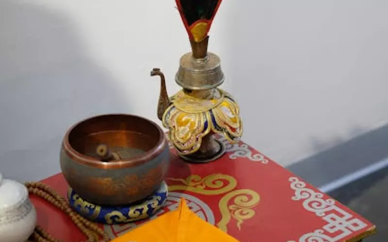 泰国佛教圣物之-座山佛/周所