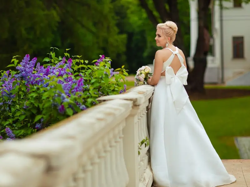 那个陪你一起吃苦的姑娘，怎么没能陪你到最后