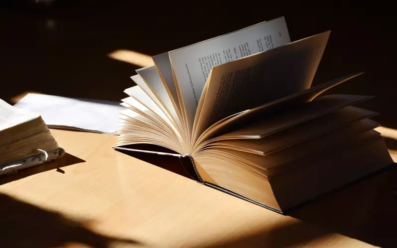 女人最招架不住的3种接吻方式，最让人无力招架，更加喜爱