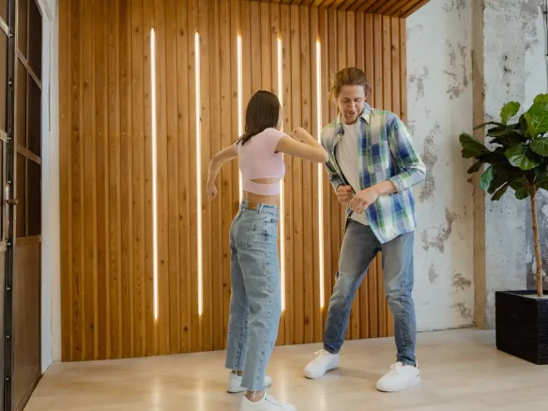 “女人最舒服的4个坏动作，别不好意思，男人的你做过几个”