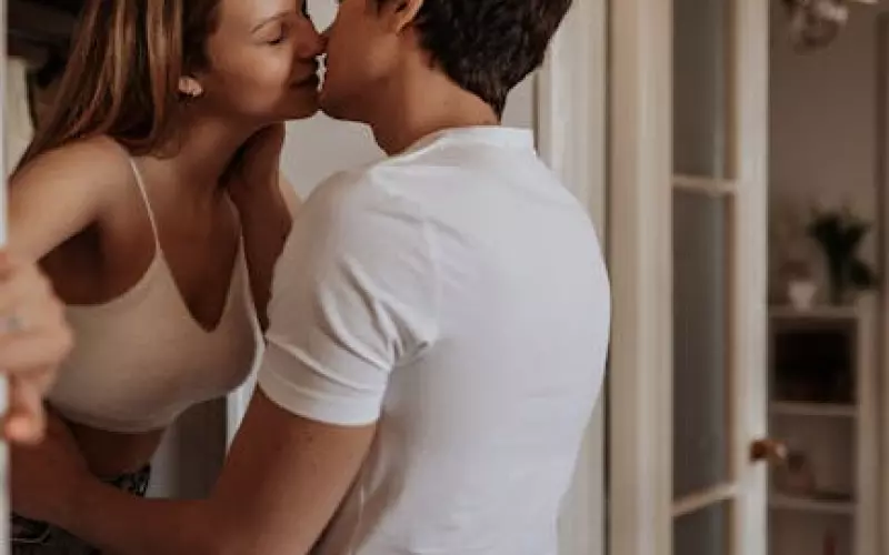 婚外情的开始像极了爱情(婚外情是痛苦还是甜蜜)