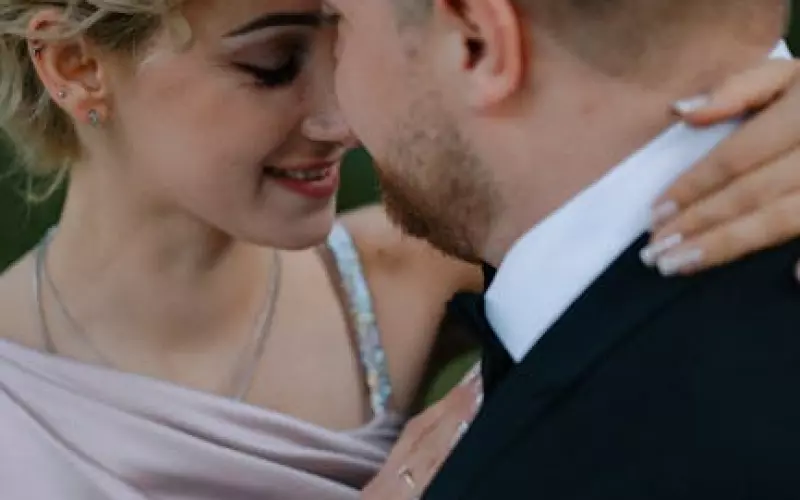 婚外情没被发现前最好的解决方法(如何应对婚外情这三个方式很有效)