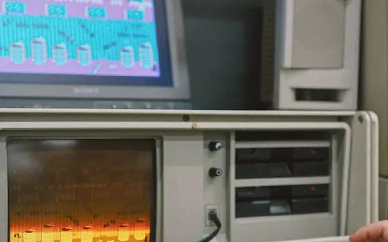 离婚了怎么挽回前妻最好的方法(离婚了怎样能挽回前夫挽回成功)